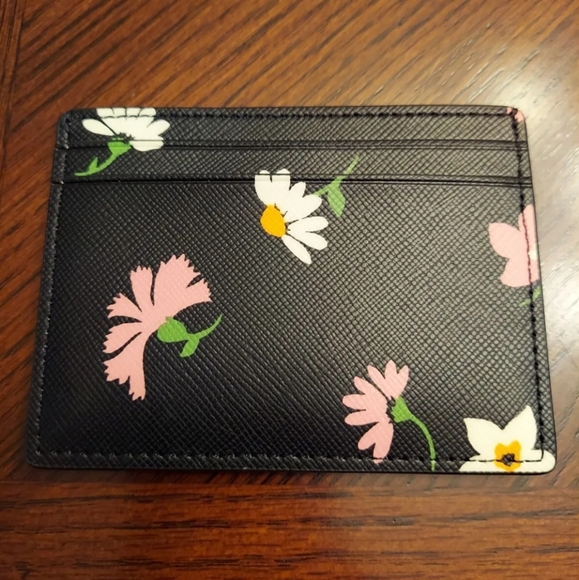 NWT! Kate spade cardholder! - Picture 2 of 4